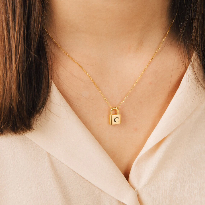 Ketting met Slothanger Initiaal | 14k Verguld Goud