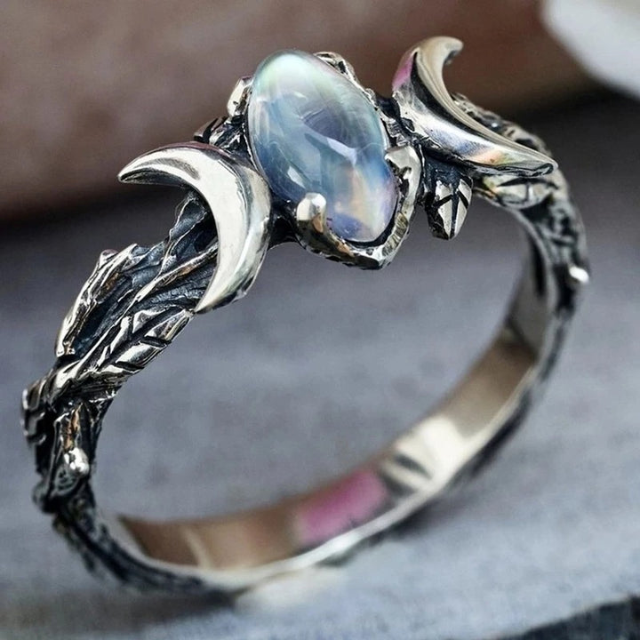 Lunar Ring | Fantasy Collection