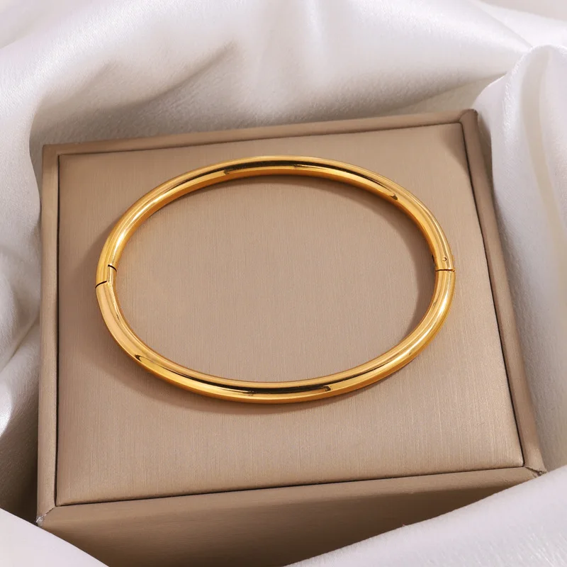 Bracciale schiavo massiccio classico | Oro placcato 14k