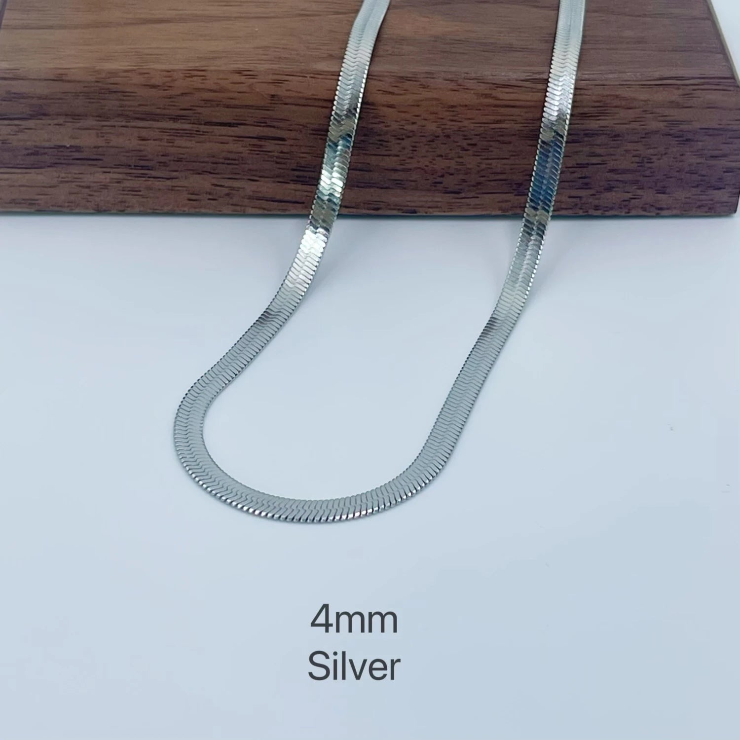 Minimalist Unisex Snake Chain Necklace | 18k Plated Gold & 925 Sterling Silver