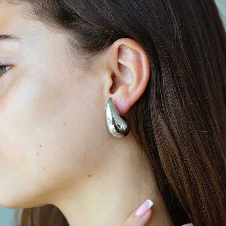 TEARDROP. oversized earrings