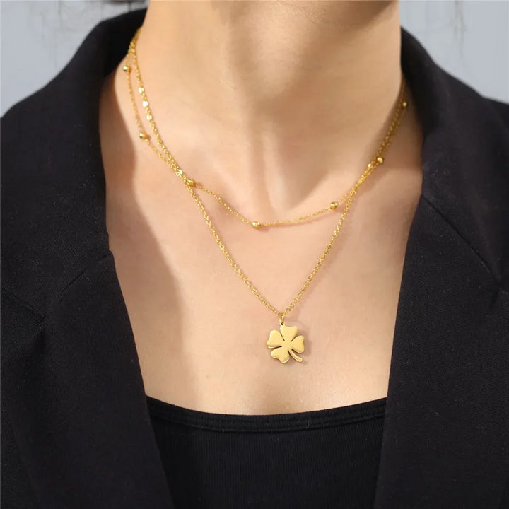 Collana a strati con ciondolo quadrifoglio | Oro placcato 14k
