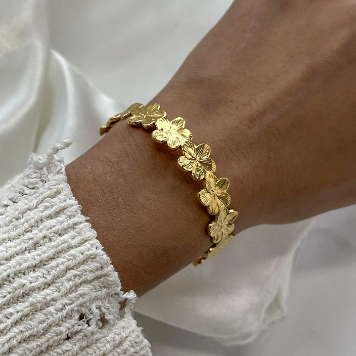 Bracciale rigido con motivo floreale | Oro placcato 14k