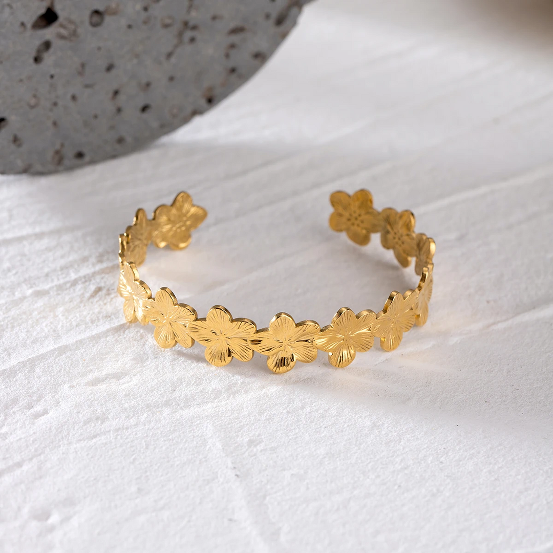 Bracciale rigido con motivo floreale | Oro placcato 14k