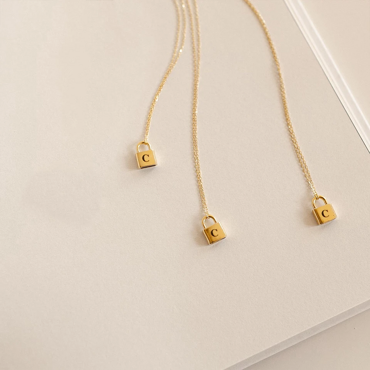 Ketting met Slothanger Initiaal | 14k Verguld Goud