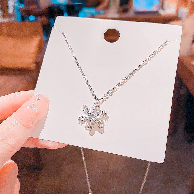 Snowflake Fidget Necklace