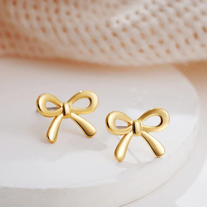 Boucles d'oreilles avec nœud | Or plaqué 14k